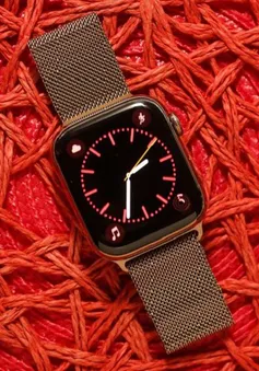 Apple chuẩn bị ra mắt Watch Series 5 bản màu đỏ