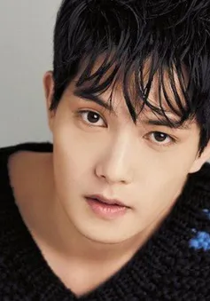 Lee Jonghyun (CN Blue) thừa nhận tham gia nhóm chat của Seungri