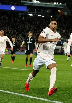 Man Utd viết nên một loạt kỳ tích với chiến thắng lịch sử trước PSG