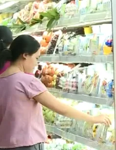 Các doanh nghiệp đẩy mạnh sản xuất, chuẩn bị hàng hóa phục vụ Tết