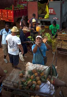 Thiếu hụt nhu yếu phẩm tại Cuba