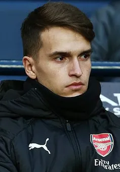 Denis Suarez nhiều khả năng không được Arsenal mua đứt