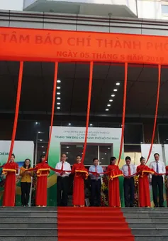 TP.HCM: Không để chính quyền "né" báo chí