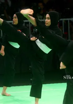 Phụ nữ Ai Cập học Pencak Silat phòng chống bị quấy rối