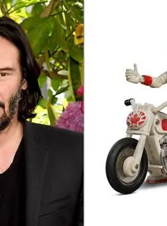 Sát thủ "giải nghệ" Keanu Reeves đổi nghề làm siêu sao đóng thế Duke Caboom trong phim hoạt hình Toy Story 4