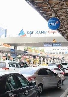 Sân bay Tân Sơn Nhất khuyến cáo hạn chế đưa tiễn trong dịp Tết