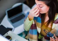 Cẩn trọng với những bệnh thường gặp ở giới văn phòng