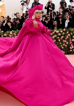 Lady Gaga, Katy Perry và Cardi B "rực sáng" trên thảm đỏ Met Gala 2019