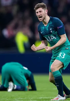 Vỡ òa phút bù giờ, Tottenham tiến vào chung kết Champions League