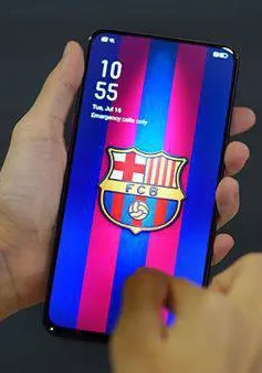 Cực chất smartphone Oppo Reno 10x Zoom phiên bản FC Barcelona