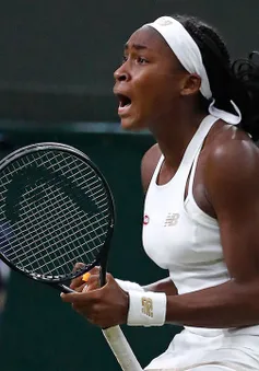 Kết quả tennis Wimbledon 2019 - đơn nữ ngày 5/7: Lội ngược dòng kịch tính, tay vợt 15 tuổi viết tiếp giấc mơ