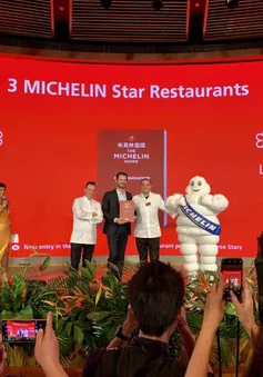 Singapore lần đầu tiên có hai nhà hàng đạt ba sao Michelin