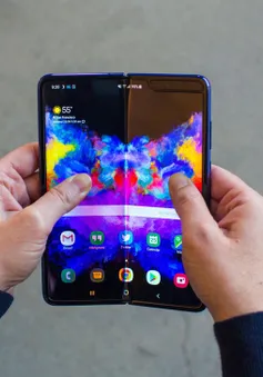 Samsung bán được gần nửa triệu Galaxy Fold