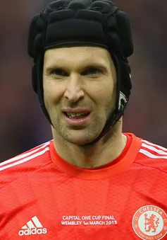 Chelsea đăng ký Petr Cech thi đấu tại Ngoại hạng Anh 2020/21