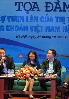 Nâng hạng thị trường chứng khoán Việt Nam: Quyết định nằm trong tay ai?