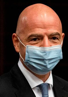 Chủ tịch FIFA Gianni Infantino nhiễm COVID-19