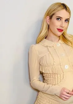 Bị chẩn đoán mắc bệnh tử cung, Emma Roberts sững sờ khi mang thai