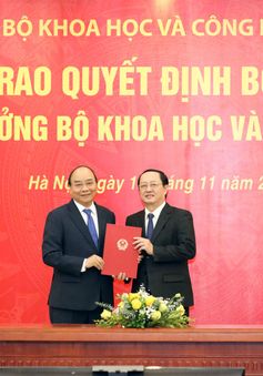 Ông Huỳnh Thành Đạt nhận quyết định bổ nhiệm Bộ trưởng Bộ Khoa học và Công nghệ