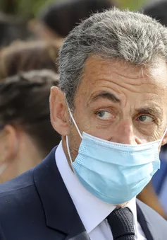 Cựu Tổng thống Pháp Nicolas Sarkozy ra tòa về tội danh tham nhũng