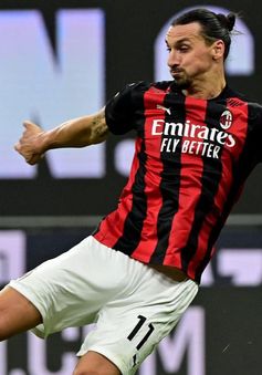 AC Milan 2-2 Hellas Verona: Chia điểm nhọc nhằn