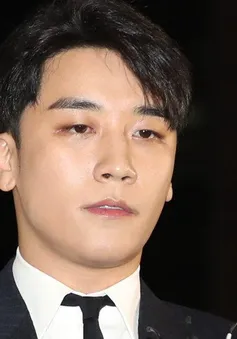 Seungri ra tù sớm