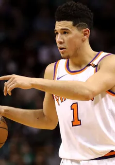 Devin Booker thay thế Damian Lillard tại NBA All - star 2020