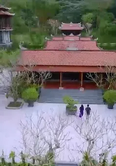 Hành trình an nhiên trên đất Huế