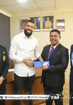Sau Sumareh, Malaysia tức tốc nhập tịch sao ngoại đấu ĐT Việt Nam