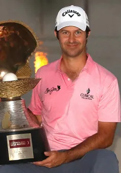 Jorge Campillo vô địch kịch tính tại giải golf Qatar Masters 2020