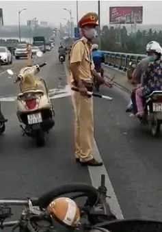 Tiền Giang: Tai nạn trên cầu Rạch Miễu, người đàn ông bị thương nặng