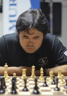 Giải Cờ vua Magnus Carlsen Invitational 2020: Hikaru Nakamura tiến vào chung kết