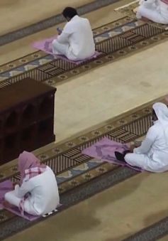 Lo ngại dịch COVID-19, Indonesia hủy lễ hành hương Haj