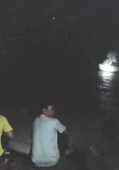 Tìm thấy thi thể 3 người trong một gia đình chết đuối trên sông Lam