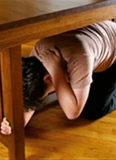 Cần làm gì khi xảy ra động đất?
