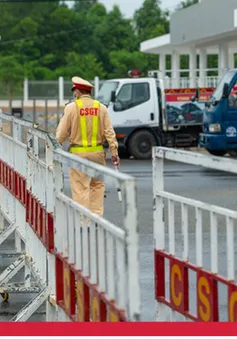 Tin nóng đầu ngày 17/8: Đà Nẵng kiến nghị Thủ tướng cho người ngoại tỉnh rời "tâm dịch"