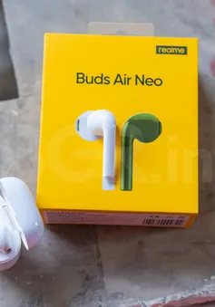 Realme trình làng tai nghe true wireless Buds Air Neo