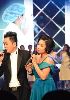 Lắng đọng với tiết mục của Mỹ Linh - Tùng Dương tại VTV Awards 2020