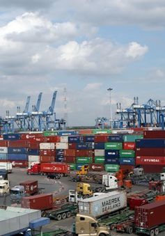 Giá container tăng “khủng” sẽ kéo dài đến quý II/2021