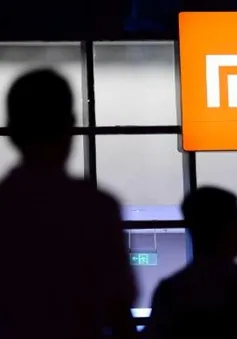 Reuters: Ông Trump đưa Xiaomi, Comac vào "danh sách đen"