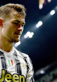 Matthijs de Ligt nhiễm COVID-19