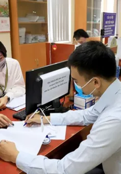 Kéo dài mức giảm các khoản phí, lệ phí đến hết tháng 6/2022