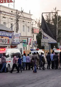 Đánh bom xe tại khách sạn ở thủ đô Somalia, ít nhất 3 người thiệt mạng