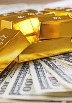Giá vàng châu Á giảm do đồng USD phục hồi