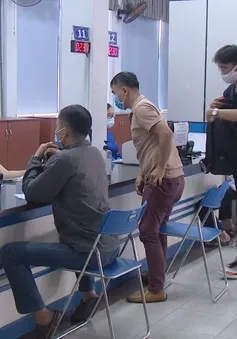 Nhiều hành khách trả vé vì lo tàu ngừng chạy vì COVID-19