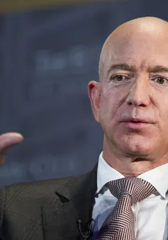 Jeff Bezos từ chức CEO tác động thế nào đến Amazon?