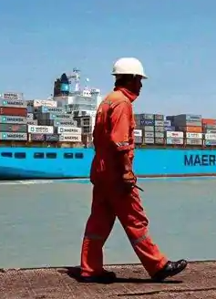 Khủng hoảng thiếu container làm khó doanh nghiệp xuất khẩu châu Á