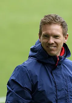 Julian Nagelsmann phủ nhận việc được Bayern Munich liên hệ