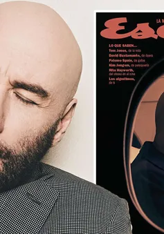 John Travolta vật lộn với đau buồn sau cái chết của vợ