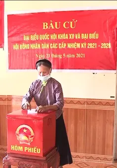 Hàng triệu cử tri Hà Nội và các tỉnh khu vực phía Bắc hoàn thành bầu cử