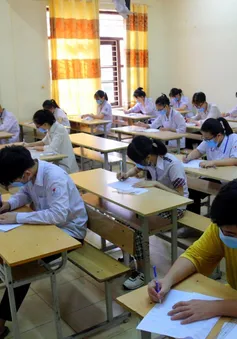 Trên 13.800 học sinh Quảng Ninh bắt đầu kỳ thi tuyển sinh vào lớp 10 Trung học phổ thông